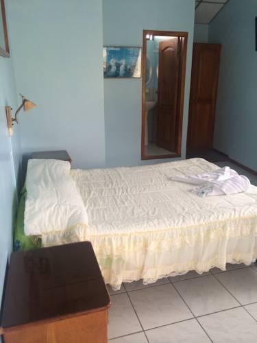 Hotel Salinas Puerto Ayora  Buitenkant foto