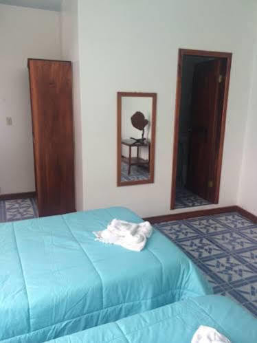 Hotel Salinas Puerto Ayora  Buitenkant foto